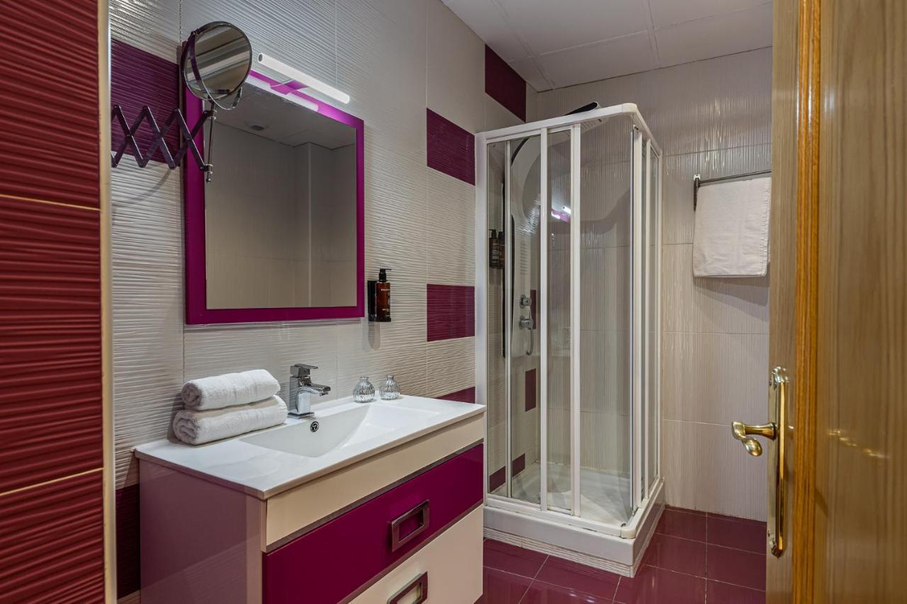Waou Apartamentos En Sol Deluxe 1 Madrid Exteriér fotografie